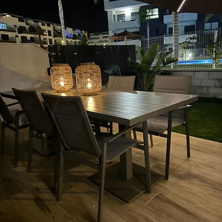 Vamos Valentino Golf Tuin Zwembadzicht Apartment